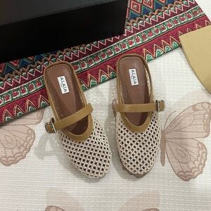 Alaia Cream Woven Mule with Tan Strap